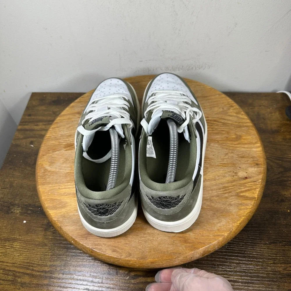 Nike Air Jordan 1 Retro Low OG Medium Olive Black White HQ6998-200 Mens 8.5